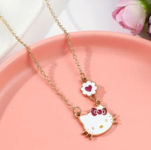 New Sanrio Hello Kitty gold tone necklace Women' - Picture 1 of 6